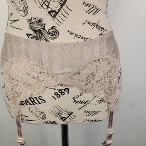 Felina Lingerie Lace Garter Sz Small Women's Fairy Coquette Tan